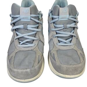 New Balance Women's Gray and Light Blue Sneakers